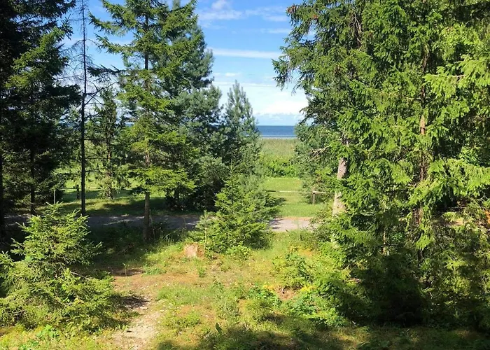 House - Romantic And Private Place Hausma